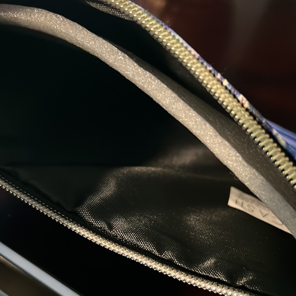 Ruby & Cash makeup pouch - Picture 4 of 5